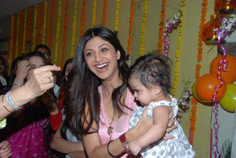 Shilpa Shetty inaugurates IOSIS spa in Ghatkopar