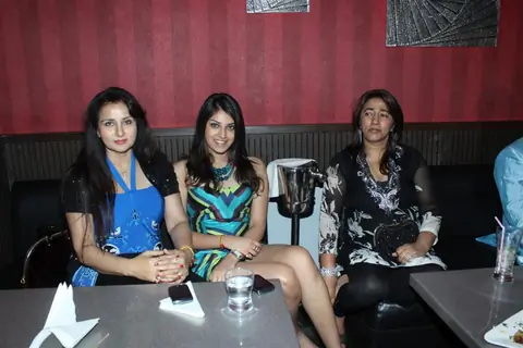 Poonam Dhillon at Rohit Verma's birthday bash at Twist