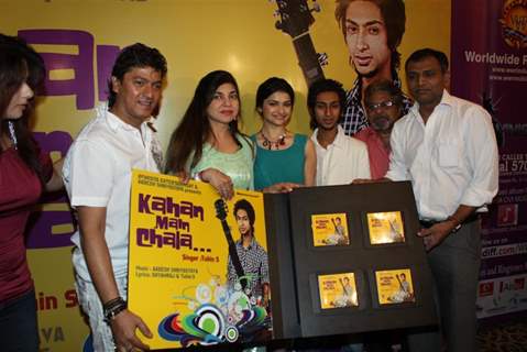Aadesh Shrivastava, Alka and Prachi Desai at the album launch of &quot;Kahan Main Chala&quot; at Sun N Sand