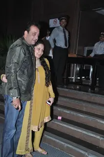 Sanjay Dutt along with wife at Baba Dewan's Birthday bash, Taj Land's End