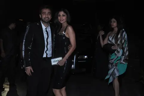 Shilpa Shetty and Raj Kundra at Baba Dewan's Birthday bash, Taj Land's End
