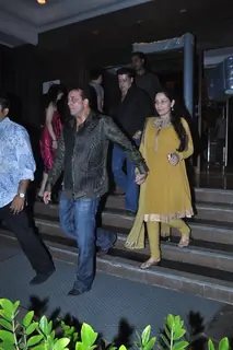 Sanjay Dutt with his wife at Baba Dewan's Birthday bash, Taj Land's End