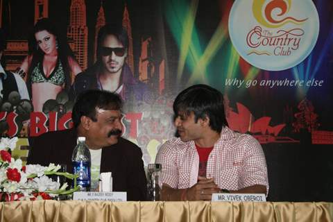 Vivek Oberoi at Country Club New Year Party Press Meet at Andheri, Mumbai