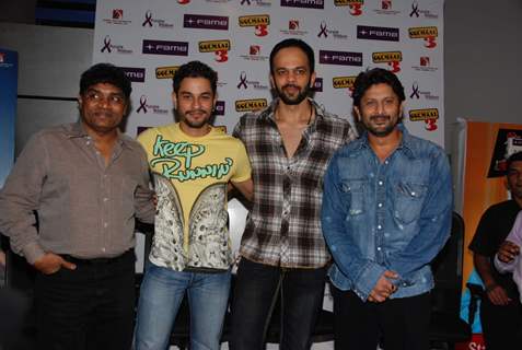 Golmaal 3 team celebrates with kids at Fame