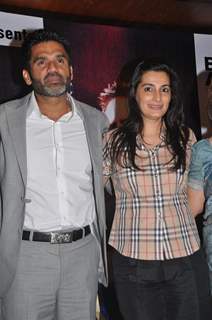 Sunil and Mana Shetty at Bryan Adams live concert press meet at Grand Hyatt, Mumbai