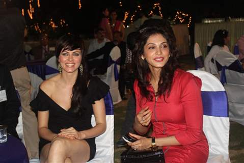 Isha Koppikar and Yana Gupta at Child Reach NGO Event