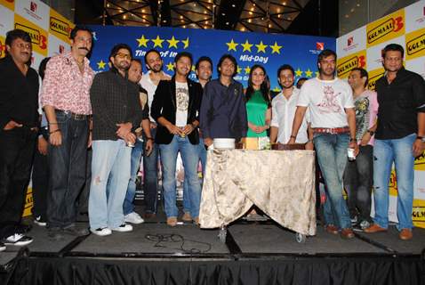 Cast and Crew at Golmaal 3 success bash at Hyatt Regency