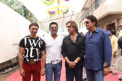 Shakti Kapoor, Sunil Shetty and Kiran Kumar at Raqt-Ek Rishta film Mahurat at Filmistan