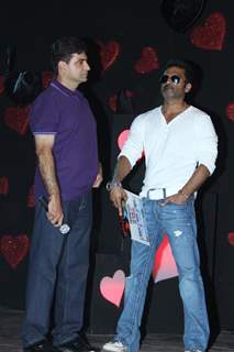 Sunil Shetty at Raqt-Ek Rishta film Mahurat at Filmistan