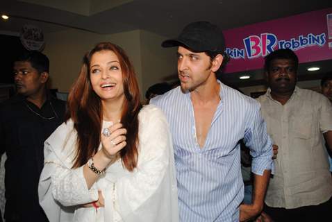 Hrithik Roshan and Aishwarya Rai at special show of Guzaarish for special kids and paraplegic patients at PVR Cinemas in Juhu, Mumbai