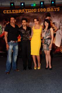 Emraan, Ajay, Kangana and Prachi at Once Upon a Time film success bash at JW Marriott in Juhu, Mumba