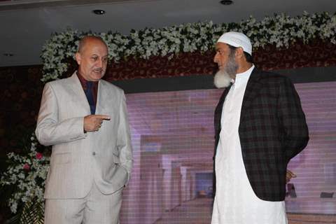 Anupam Kher and Gulshan Grover at the launch of the film 'Kuch Log' based on 26/11 attacks