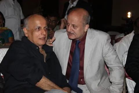 Mahesh Bhatt and Anupam Kher at the launch of the film 'Kuch Log' based on 26/11 attacks