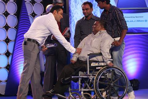 Salman Khan honoured the extraordinary achievers at IBN 7's Bajaj Allianz Super Idol Awards at Hotel TajLands End in Bandra