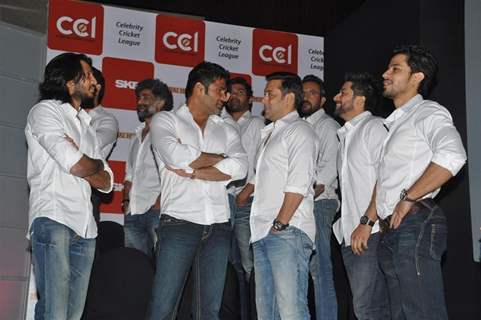 Bollywood actors at Press Conference for the Celebrity cricket League (CCL), Mumbai