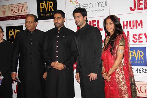 Ashutosh, Abhishek and Harman Baweja at Premier Of Film Khelein Hum Jee Jaan Sey