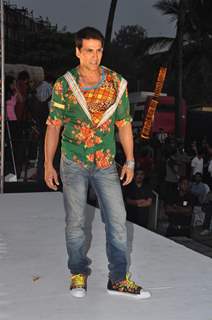 Akshay Kumar at Film “TEES MAAR KHAN‘’ promotion Beach Party