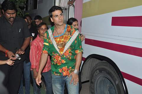 Akshay Kumar at Film “TEES MAAR KHAN‘’ promotion Beach Party