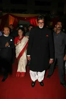 Amitabh and Jaya at Sameer daughter Shanchita & Abhishek wedding at Sun and Sands wedding reception
