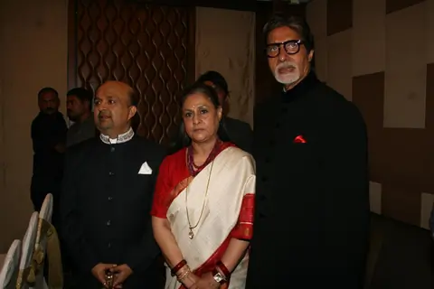 Amitabh and Jaya at Sameer daughter Shanchita & Abhishek wedding at Sun and Sands wedding reception