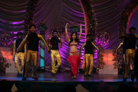 Tanushree on the sets of Sony's Saas Bina Sasural . .