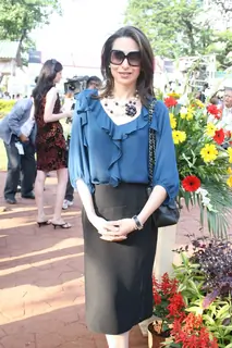 Karishma Kapoor at Gitanjai race. .