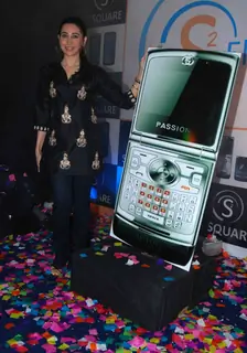 Karishma Kapoor launches Square mobile amidst chaos at Time N Again