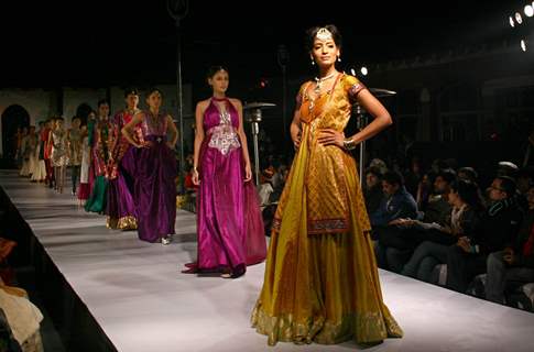 Models showcasing collections by Maghna Rai Medhi at the National Handloom Expo, in New Delhi on Tuesday. .