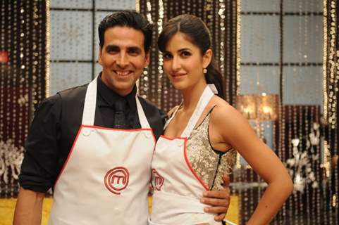 Katrina Kaif along with Akshay Kumar on Master Chef India set