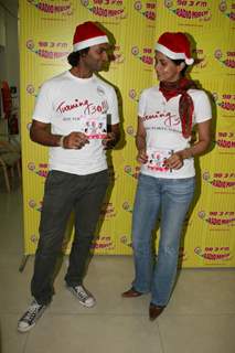 Gul Panag and Purab Kohli at Radio Mirchi to promote Turning 30!!! film, Lower Parel. .