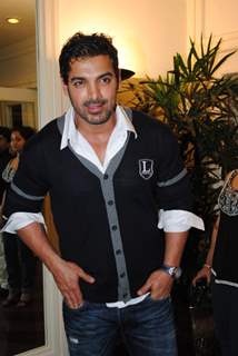 John Abraham launches Mumbai marathon anthem at Trident