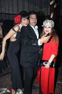 B'day party of fashion choreographer Shakir Shaikh at Mud Island,Mumbai