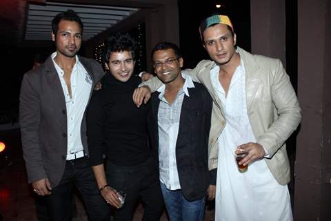 B'day party of fashion choreographer Shakir Shaikh at Mud Island,Mumbai