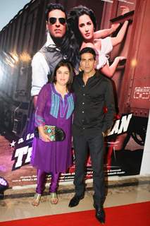 Akshay Kumar and Farah Khan at Tees Maar Khan charity screening at Metro. .