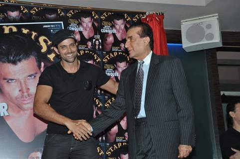 Hrithik Roshan launches Stardust New Year's issue at Cest La Vie