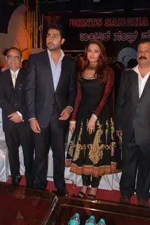 Aishwarya & Abhishek Bachchan at Bunts Sangha Event at Powai. .