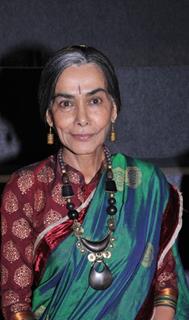 Surekha Sikri as Sutradhar of Maa Exchange