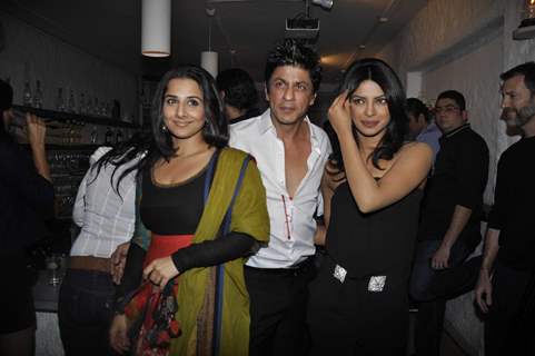 Vidya Balan, Shahrukh Khan and Priyanka Chopra grace Dabboo Ratnani Calendar Launch at Olive, Bandra, Mumbai. .