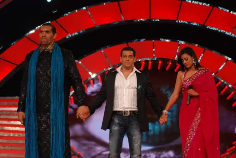 Shweta Tiwari wins Big Boss Season 4. .