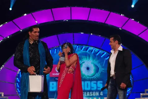 Shweta Tiwari wins Big Boss Season 4. .