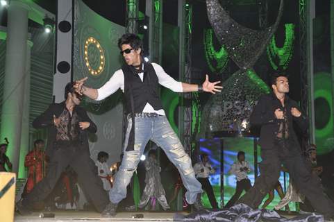 Shahrukh Khan at Apsara Awards Night at BKC, Mumbai. .