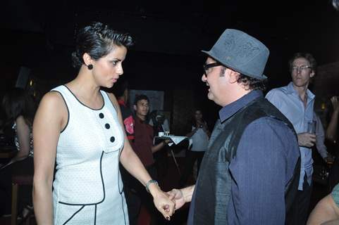 Gul Panag and Vinay Pathak at film “Turning 30!!!” promotional event