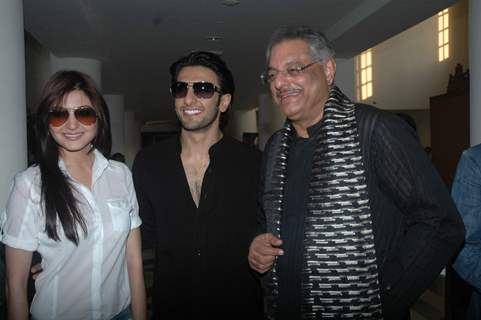 Anushka and Ranveer at Surbhi Foundation's press meet. .