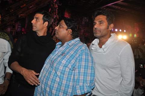 Sunil Shetty, Akshay Kumar and Ganesh Acharya launch the music of Angel film at Dockyard