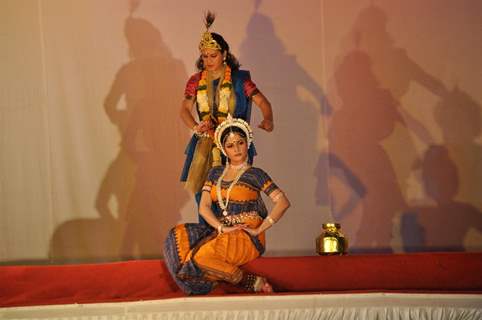 Gracy Singh perfoms at Classical Concert