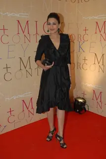 Sonali Bendre in MAC bash hosted by Mickey Contractor