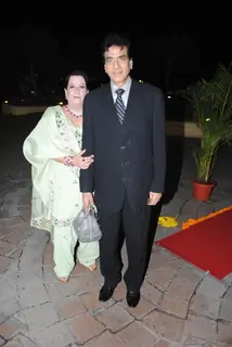Jeetendra and Shobha Kapoor at Sameer Soni and Neelam Kothari's wedding ceremony