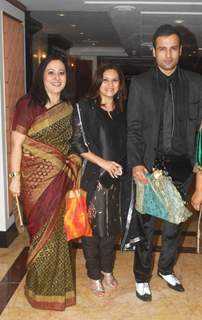 Rohit and Manasi Roy in Sameer Soni and Neelam's wedding reception