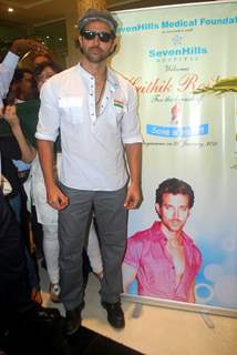 Hrithik Roshan at the launch of 'Save a heart' campaign by SevenHills