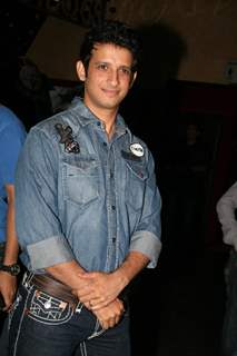 Sharman Joshi at 'Rang De Basanti' team celebrates its 5th year with special screening